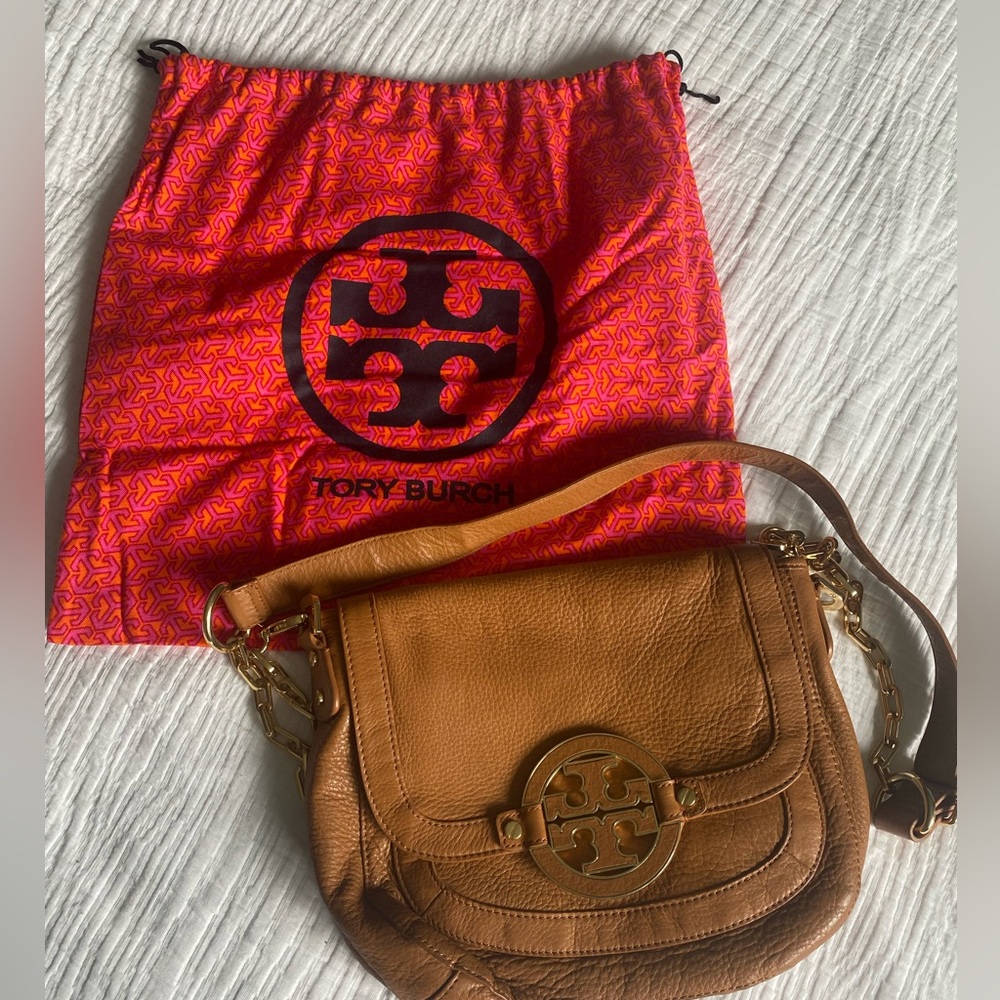 Tory Burch Amanda Flap Top Crossbody
